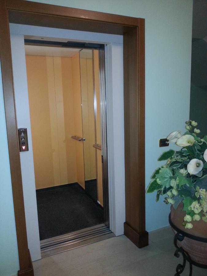 Hotel Maddaloni Tufino Eksteriør bilde